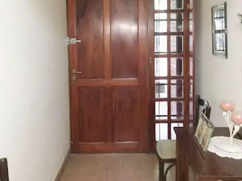 Vendemos hermosa casa zona Saint Patrick.