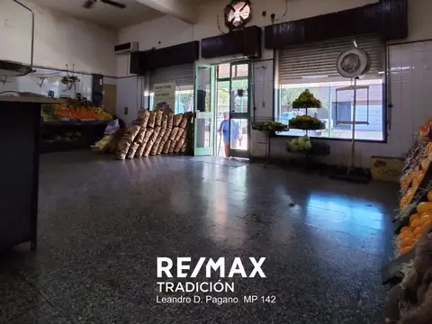 Local en Venta 56 años
