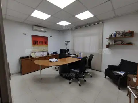 Galpon en Venta en Liniers, USD 600.000