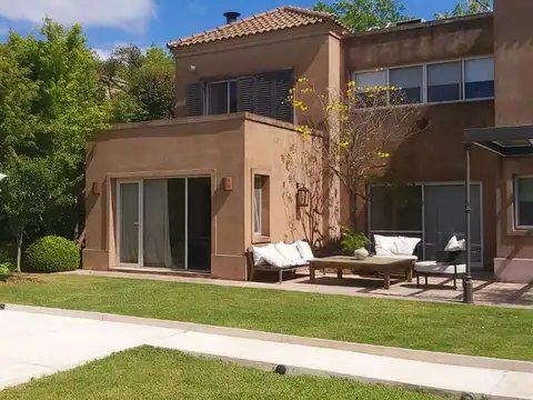 Laguna Del Sol Del 18/12 al 16/01/26. U$S  6000  Del 18/12 al 31/01/26 U$S 8.000