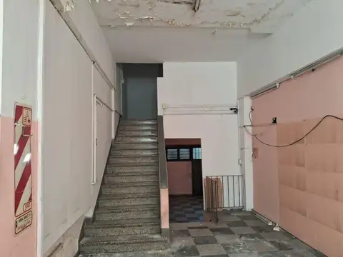 Galpon en Alquiler 16  mts Fondo