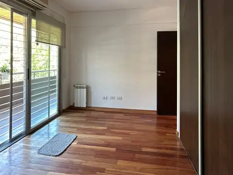Departamento en Alquiler con 1 cocheras