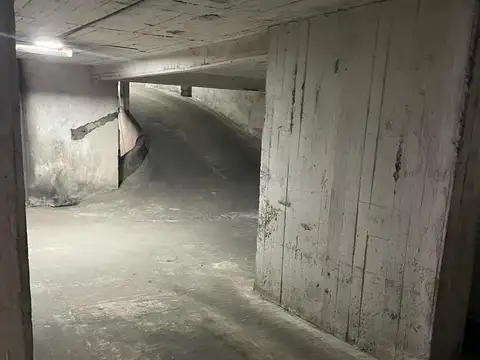 Cochera en Venta en Zona Centro