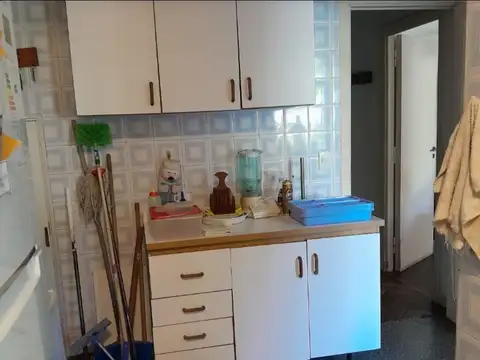 LISANDRO DE LA TORRE 1600