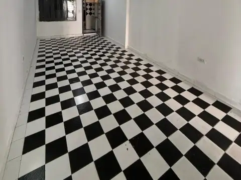 Local en Alquiler en Resistencia, $ 400.000