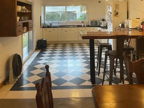 Casa en Venta en Sausalito, USD 280.000