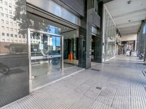 Oficina en Alquiler en Catalinas, USD 4.920