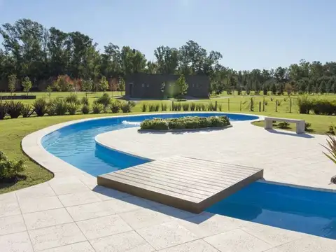 Lote en venta Campos de Roca 2