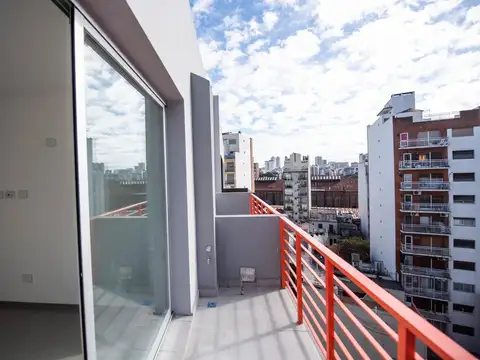 VENTA MONOAMBIENTE- PARQUE CHACABUCO- APTO PROFESIONAL- APTO CREDITO- DIVISIBLE-