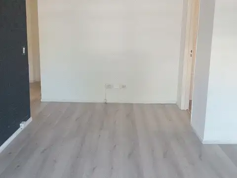 Departamento en Alquiler en Parque Patricios, $ 550.000