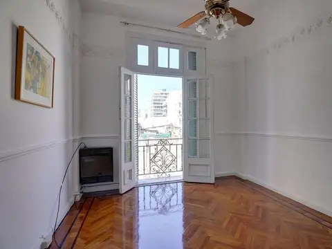 VENTA DEPARTAMENTO 4 AMB, DE EPOCA EN MONSERRAT