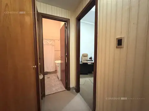 Oficina en Alquiler al Este