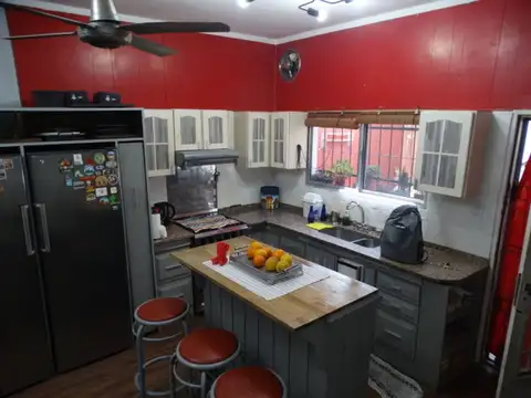 Depto Tipo Casa en Venta en Wilde, USD 79.000