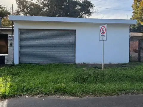 Local en Venta en Garin-Centro, USD 145.000