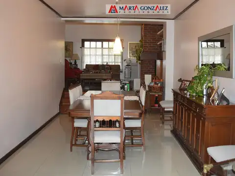 Casa en Venta con 1 cochera