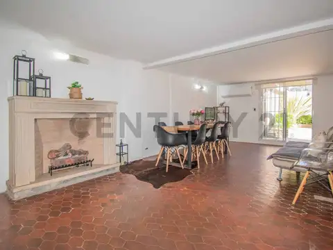 Celina Boena 300, Piso 0