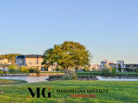 Terreno en Venta 22  mts Fondo