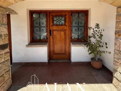 Casa en Alquiler de 2 dormitorios