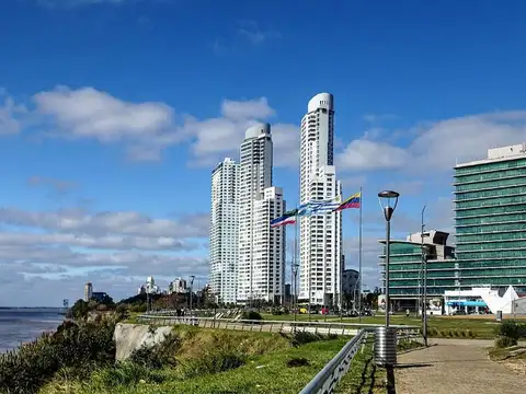 Venta Cochera. Torre Barranca. Puerto Norte