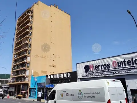 Avda Corrientes 6100