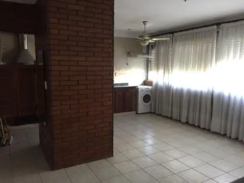 Departamento - Venta - Argentina, Capital Federal - Madero 121
