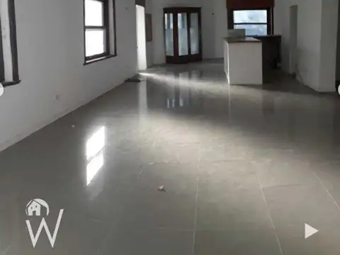 Local en Venta en San Nicolas De Los Arroyos, USD 1
