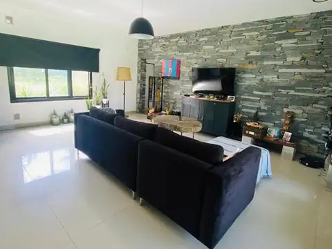 Casa en Venta en San Roque, USD 220.000