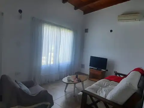 Casa en Alquiler en Roldan, $ 800.000