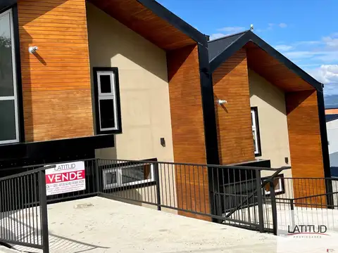 Dúplex en venta c/ cochera en Ushuaia