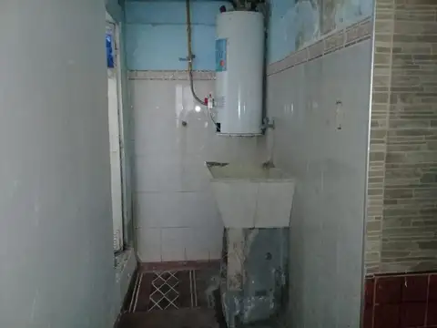 Valentin Alsina 1178