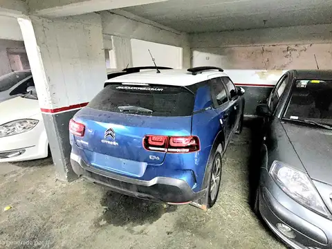 Cochera en Caballito. Muy buena ubicación