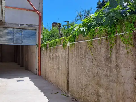 Galpón 200m2 S/ Colectora Sur Acc. Oeste