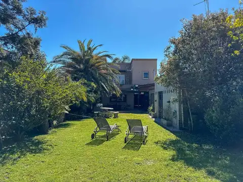 Casa en Venta en Berazategui, USD 185.000