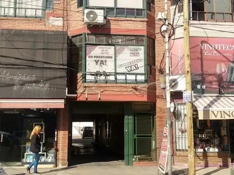 HIPOLITO YRIGOYEN 2500