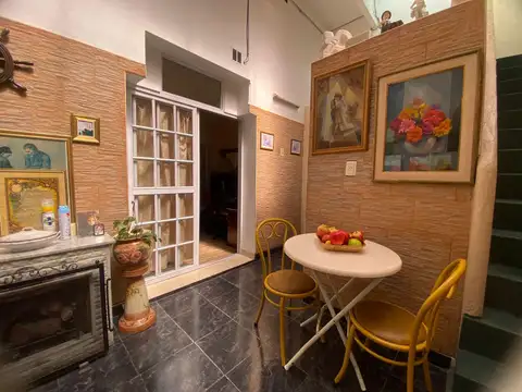 Depto Tipo Casa en Venta de 5 ambientes