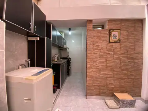 Depto Tipo Casa en Venta 50 años