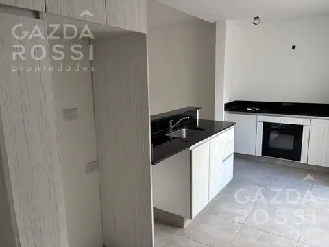 Departamento en Alquiler en Adrogue, $ 1.200.000