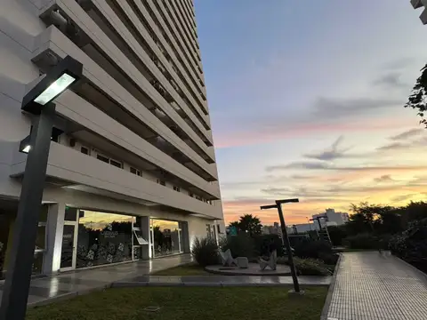 Ibarbálz 700, Piso 8