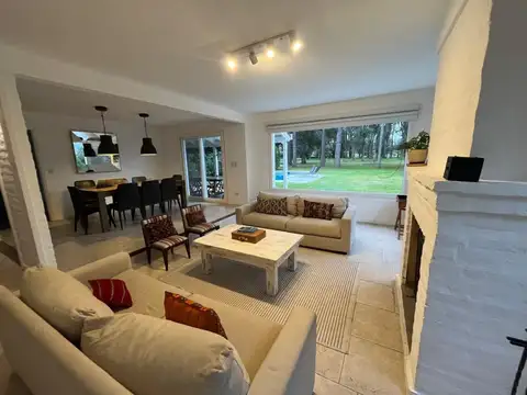 Casa Monoambiente con 5 baños