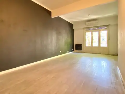 Depto Tipo Casa en Venta 26 años