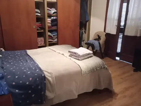 Depto Tipo Casa en Venta de 5 dormitorios