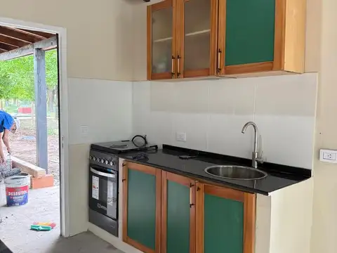 Casa 3 ambientes con 1 baño