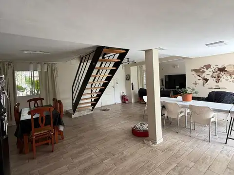 Temperley 3500 (entre Álvarez y Paysandú) Zona Norte