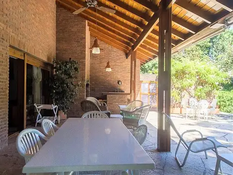 Casa en Venta en Highland Park Country Club, USD 480.000