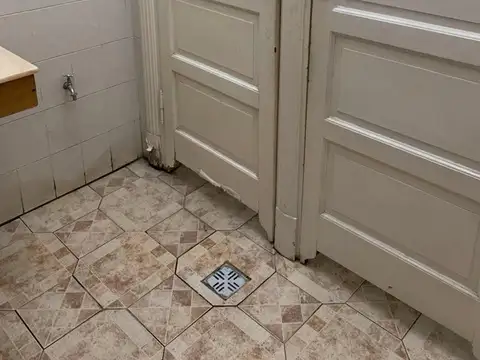 Oficina en Venta 56 años