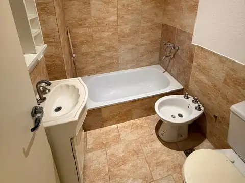 Departamento 3 ambientes con 1 baño