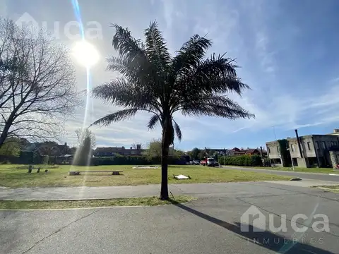 Barrio La Claridad 2, Av. Sucre y Padre Acevedo, lote 6