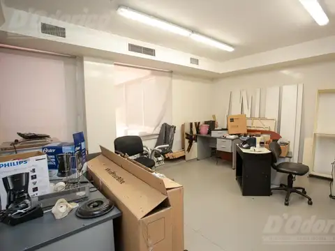 Oficina en Venta con 1 cochera