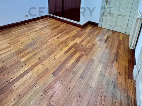 Jerónimo Salguero 300, Piso 0