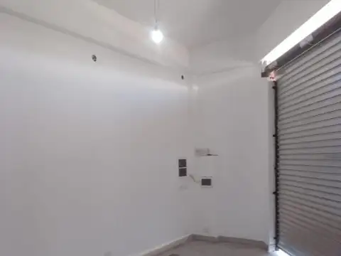 Local en Alquiler en San Antonio De Padua, $ 1.000.000